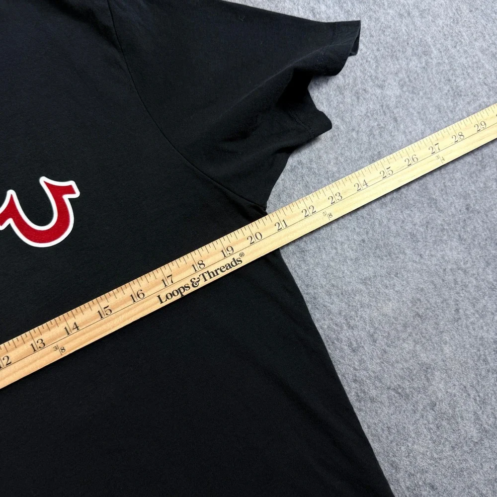 True Religion Mens Large Black Short Sleeve Red Horseshoe Logo Graphic T-Shirt